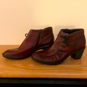 Rieker, maroon and black ankle boot, size 39